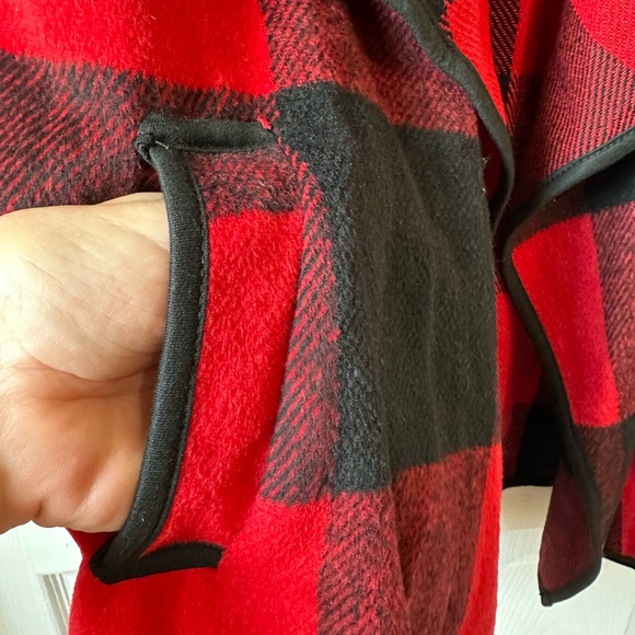 NWT SHAWL COLLAR SWING STYLE WOMENS FLEECE VEST POCKETS 21” P2P 30” to hem - Picture 4 of 6